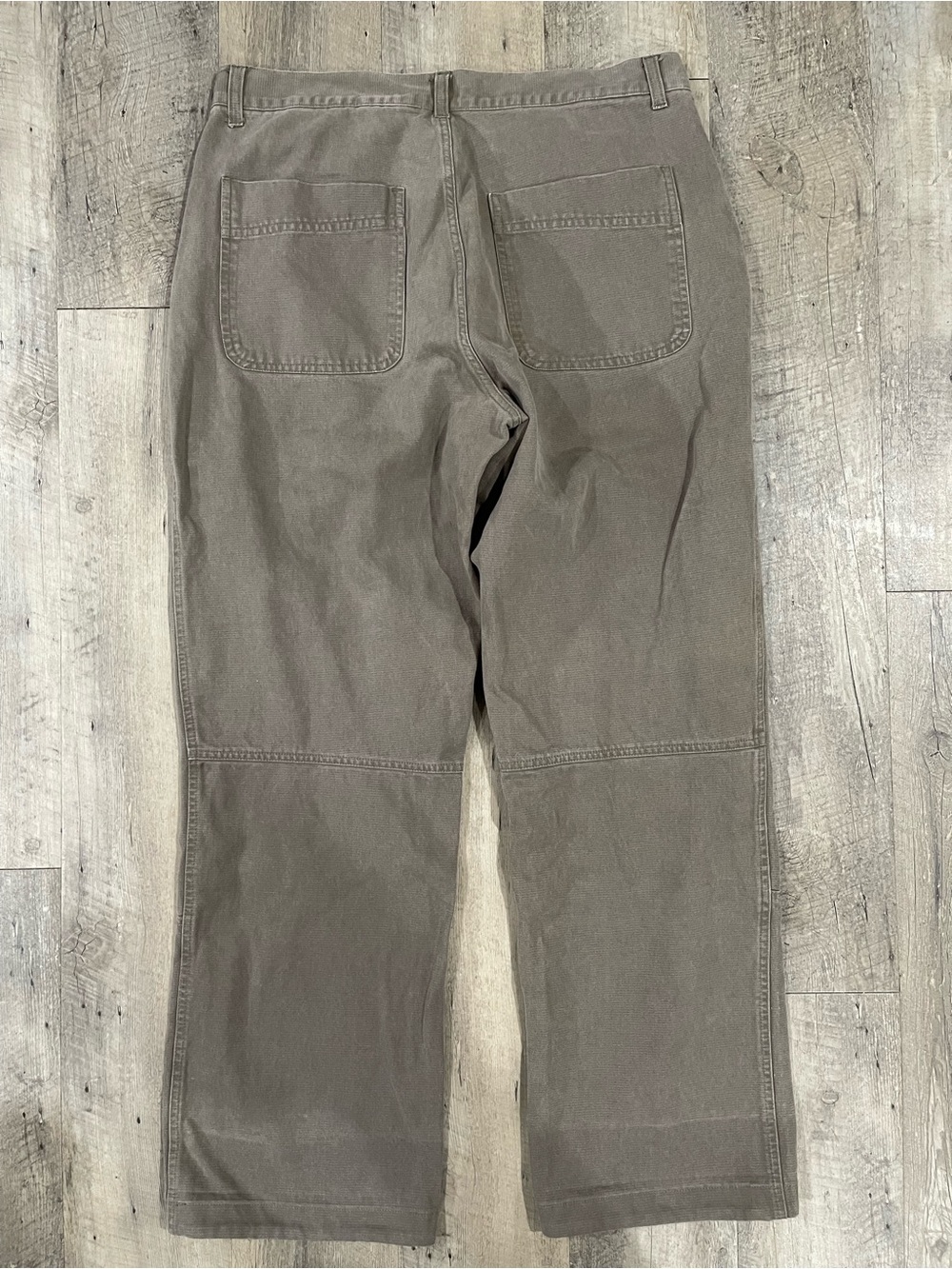 Helly Hansen Men's Cargo Work Pants in Taupe Gray